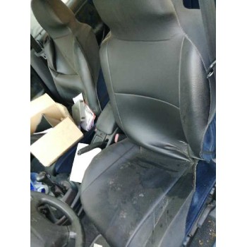 mitsubishi carisma berlina 4 (da0) del año 1999