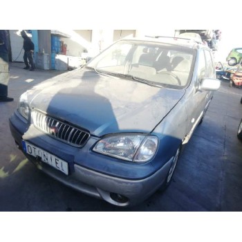 kia carens del año 2002