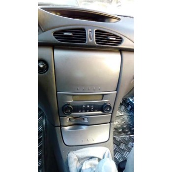 renault laguna ii grandtour (kg0) del año 2001