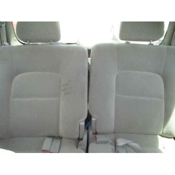 kia carnival ii del año 2004