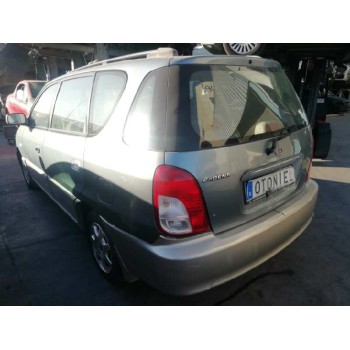 kia carens del año 2002