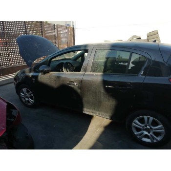 opel corsa d del año 2010
