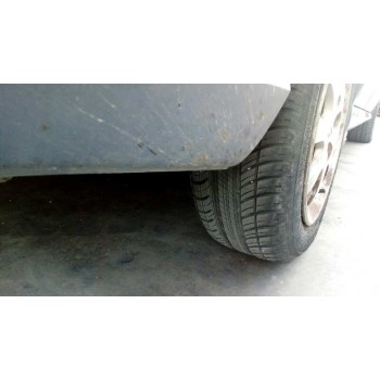 kia rio del año 2003