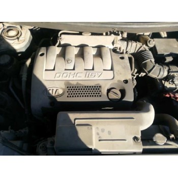 kia carens del año 2002