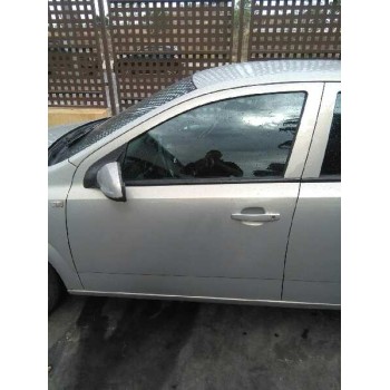 opel astra h berlina del año 2005