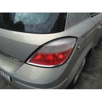 opel astra h berlina del año 2005