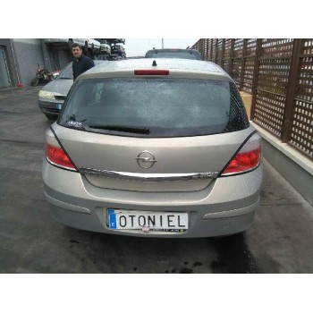 opel astra h berlina del año 2005