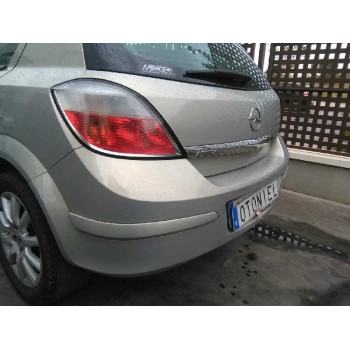 opel astra h berlina del año 2005