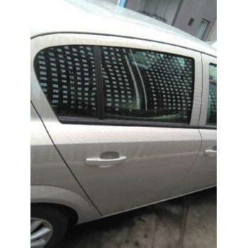 opel astra h berlina del año 2005