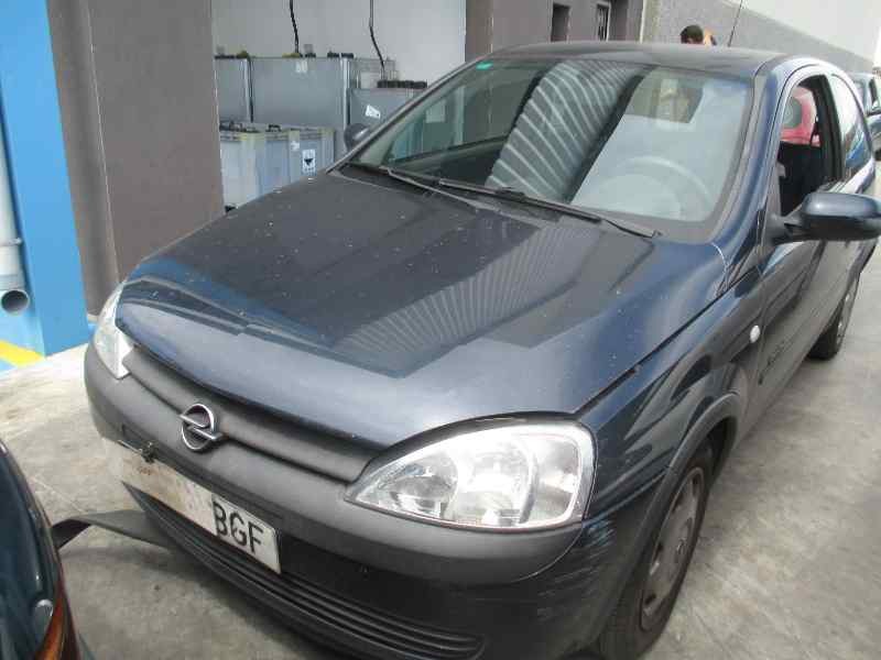 opel corsa c del año 2001
