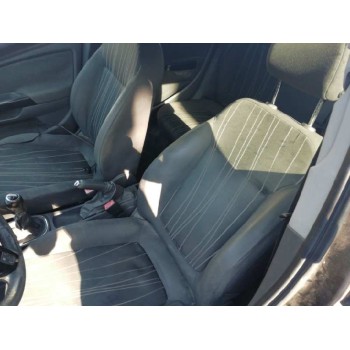 opel corsa d del año 2010