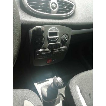 renault clio iii del año 2011