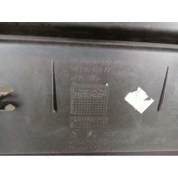 Recambio de paragolpes delantero para citroën c3 iii van (sx_, sy_) puretech 82 referencia OEM IAM 9812061577  