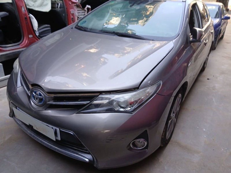 TOYOTA AURIS STATION WAGON (_E18_)