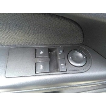 opel astra h berlina del año 2005