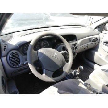 renault megane i fase 2 classic (la..) del año 1996