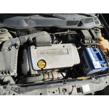 opel astra g berlina del año 2001