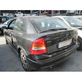 opel astra g berlina del año 2001