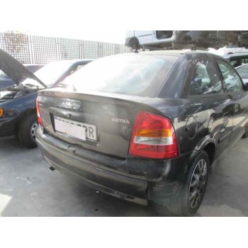 opel astra g berlina del año 2001