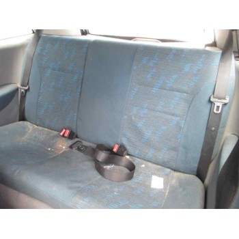 opel corsa c del año 2001