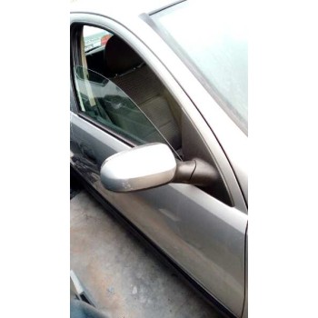 opel corsa c del año 2003