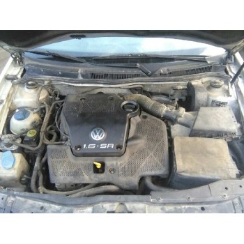 volkswagen golf iv berlina (1j1) del año 1999