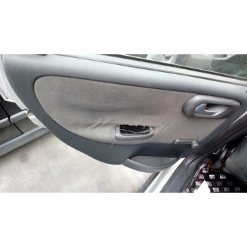 opel corsa c del año 2003