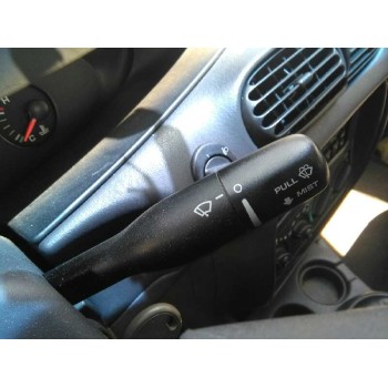 chrysler stratus berlina (ja) del año 2000