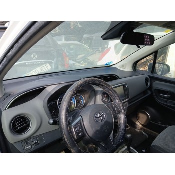 toyota yaris (_p13_) del año 2016