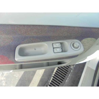 renault twingo (co6) del año 2001