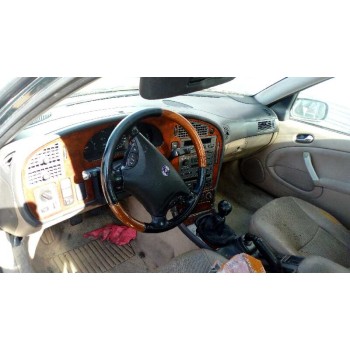 saab 9-5 sedán del año 1999