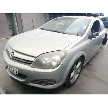 opel astra gtc del año 2005