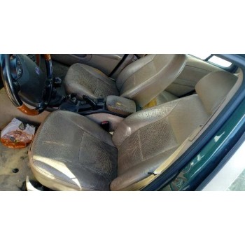 saab 9-5 sedán del año 1999