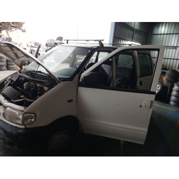 nissan serena (c23) del año 1997