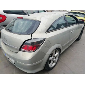 opel astra gtc del año 2005