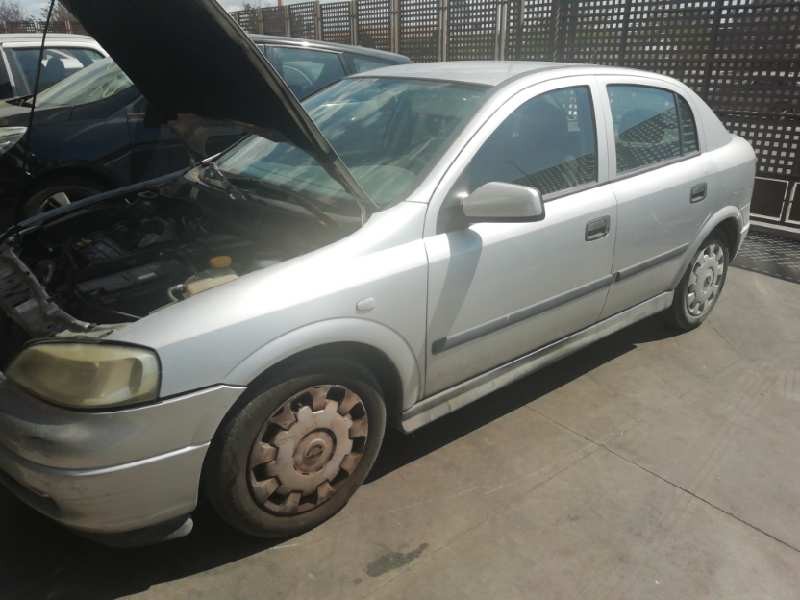 OPEL ASTRA G BERLINA