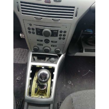 opel astra gtc del año 2005