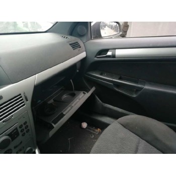 opel astra gtc del año 2005