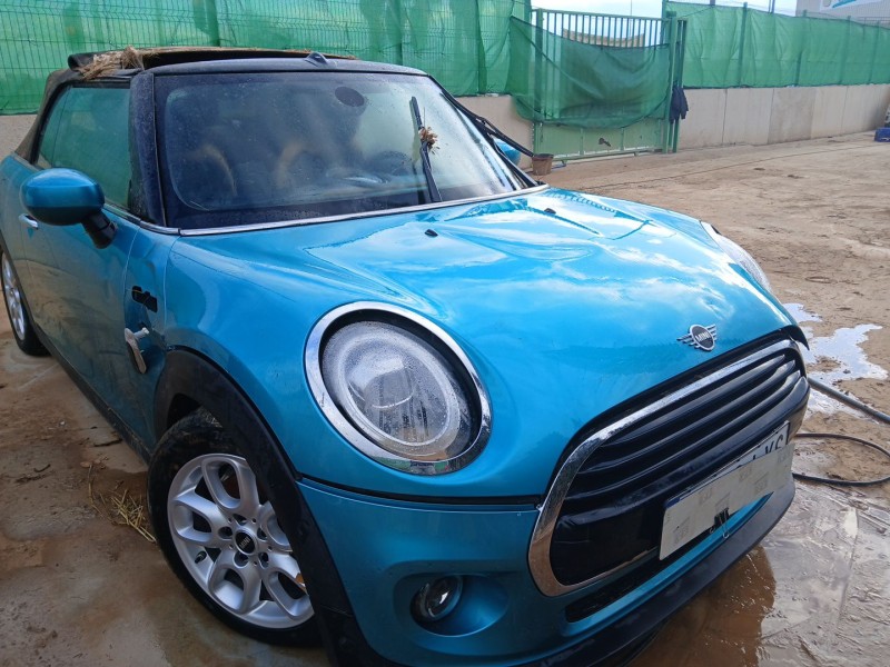 MINI MINI DESCAPOTABLE (F57)