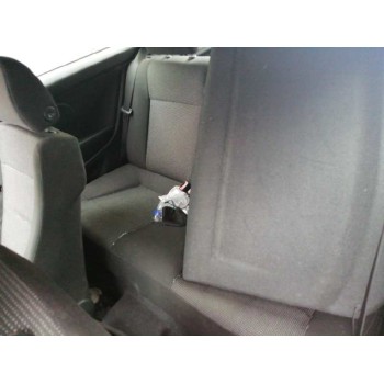 opel astra gtc del año 2005