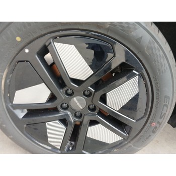 Recambio de juego llantas para omoda 5 referencia OEM IAM 7JX18 ET33 203000180AA X4