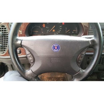 saab 9-3 berlina del año 1998