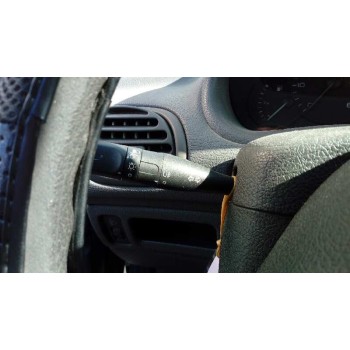 peugeot 206 berlina del año 1999