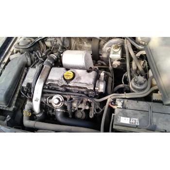 saab 9-3 berlina del año 1998