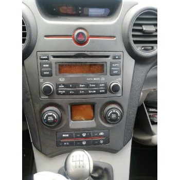 kia carens (un) del año 2008