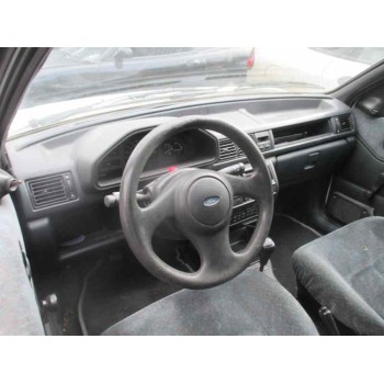 ford fiesta berl./courier del año 1996