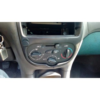 peugeot 206 berlina del año 1999