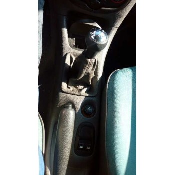 peugeot 206 berlina del año 1999