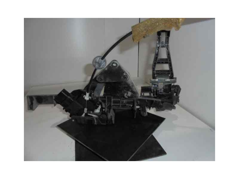 Recambio de cerradura puerta delantera derecha para ford focus c-max (cap) ambiente (d) referencia OEM IAM   6 PINS