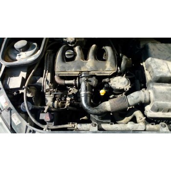 peugeot 206 berlina del año 1999